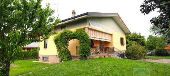 4 rooms House in Udine, Italy No. 104303 13