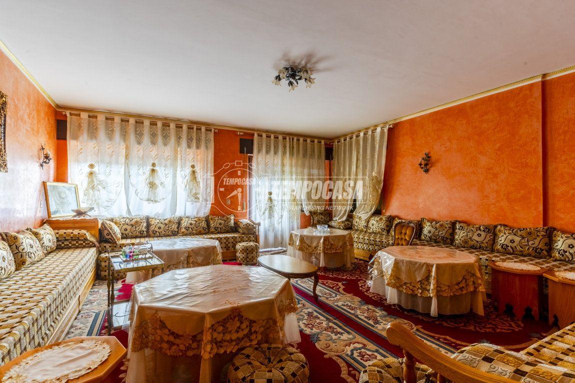 6غرفة شقة في Monte San Giusto, Italy رقم 234513