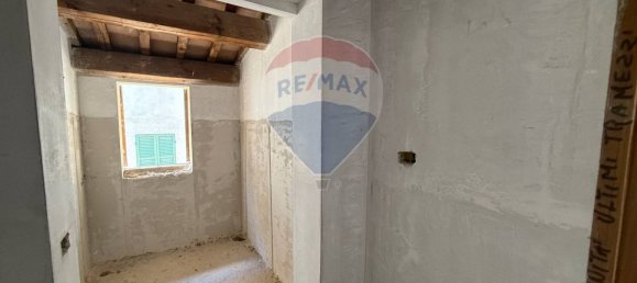 3 Schlafzimmer Haus in Foligno, Italy, Nr. 358124 15