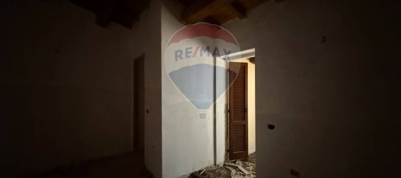 3 Schlafzimmer Haus in Foligno, Italy, Nr. 358124 11