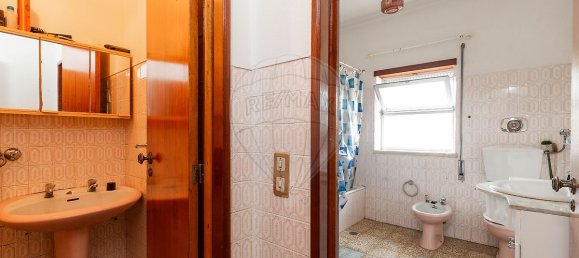 2 bedrooms House in Marinha Grande, Portugal No. 22778 19