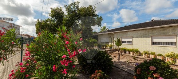 2 bedrooms House in Marinha Grande, Portugal No. 22778 27