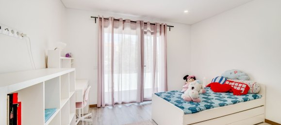 4 Schlafzimmer Haus in Loures, Portugal, Nr. 180399 19
