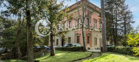 42 bedrooms Villa in Florence, Italy No. 319693 13