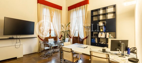 42 bedrooms Villa in Florence, Italy No. 319693 35