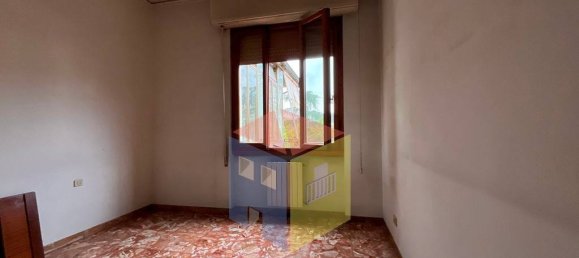 3 bedrooms Apartment in Florence, Italy No. 328828 9