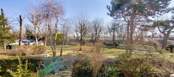 2 chambres Appartement à Suresnes, France No. 165020 10