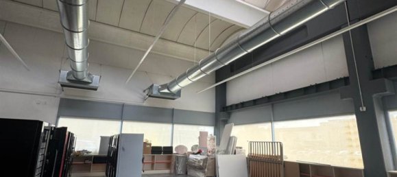 2-Zimmer Lagerhaus in Agliana, Italy, Nr. 350446 2