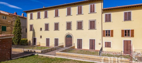 3 rooms Apartment in Casciana Terme Lari, Italy No. 221562 2