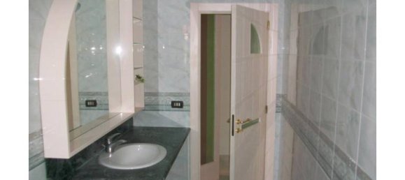 2 bedrooms Apartment in Acquaviva delle Fonti, Italy No. 254392 4