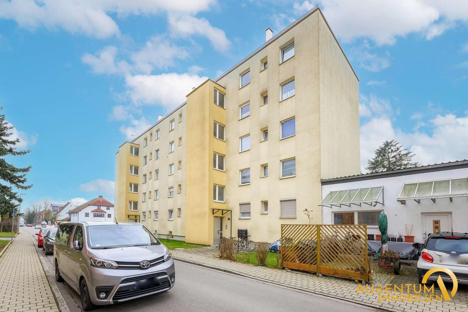 2 bedrooms Apartment in Ingolstadt, Germany No. 36611
