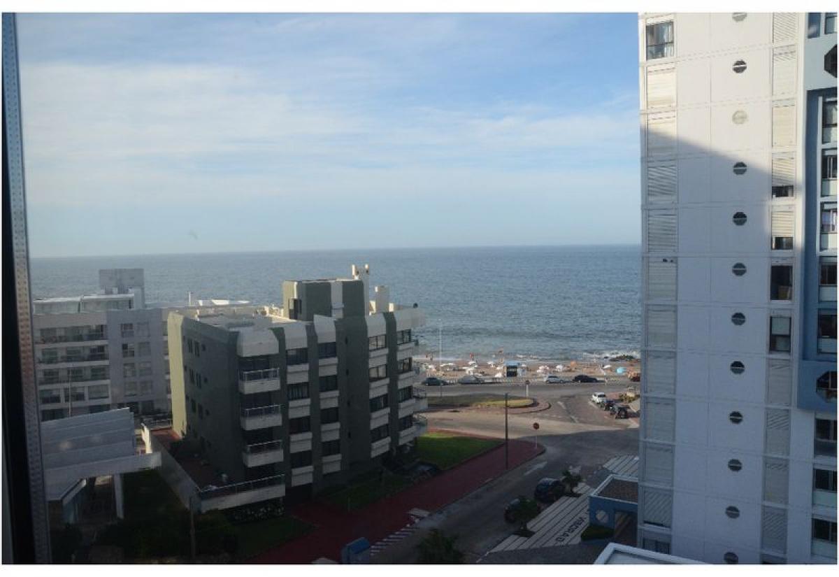 2 bedrooms Apartment in Maldonado, Uruguay No. 4094