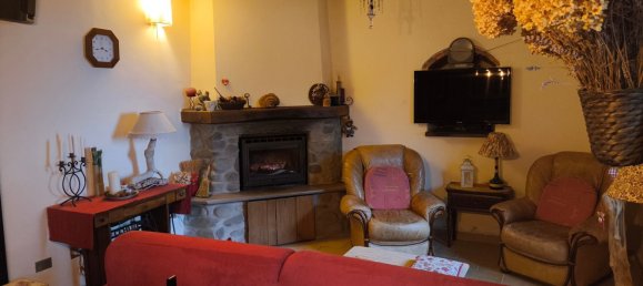 4 bedrooms House in Marliana, Italy No. 362637 4