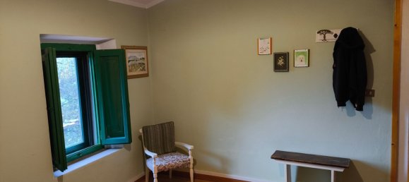 4 bedrooms House in Marliana, Italy No. 362637 11