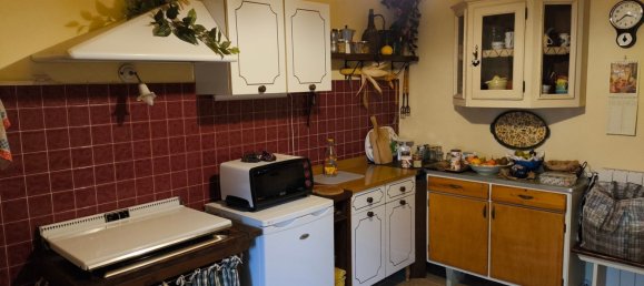 4 bedrooms House in Marliana, Italy No. 362637 7