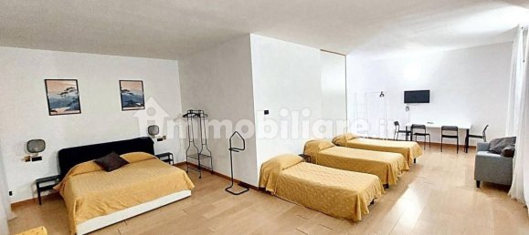 Gewerbliche Immobilie in Vigevano, Italy 914m², Nr. 311156 14