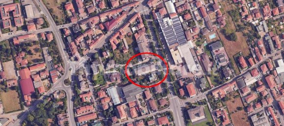 Gewerbliche Immobilie in Vigevano, Italy 914m², Nr. 311156 20