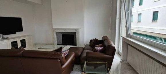 2 chambres Appartement à Genoa, Italy No. 238917 27