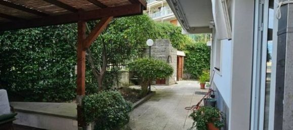 2 chambres Appartement à Genoa, Italy No. 238917 9