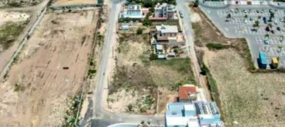 2 bedrooms Apartment in Livadia, Cyprus No. 26419 2