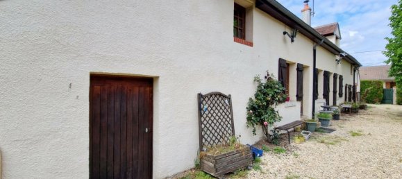 4 bedrooms House in Saint-Firmin-sur-Loire, France No. 254200 2