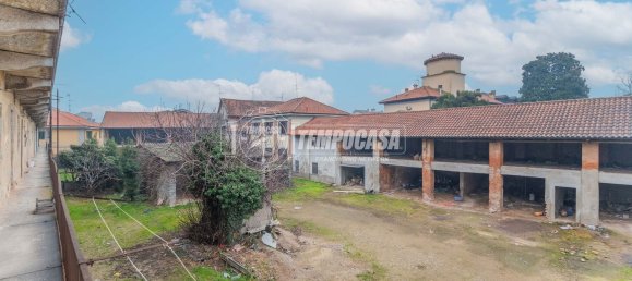 18 غرف نوم منزل في Bareggio, Italy رقم 357854 40