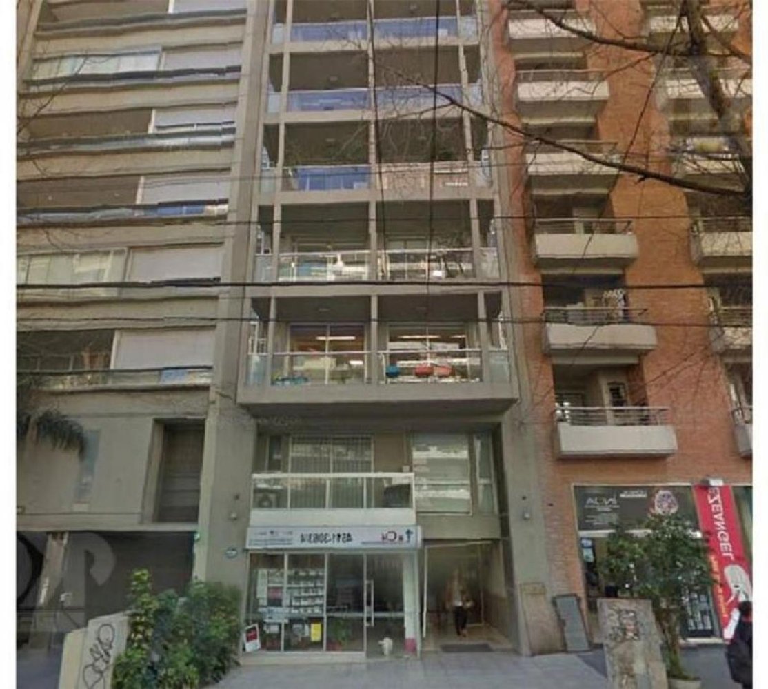 67m² Office in Buenos Aires, Argentina No. 110044