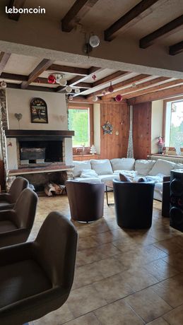  Castillos de 10 habitaciónes en Jura, France No. 313622