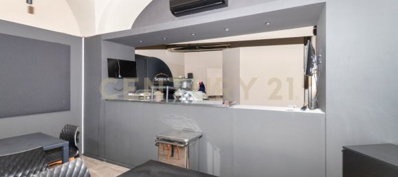 1 bedroom Commercial property in Catania, Italy No. 151122 38