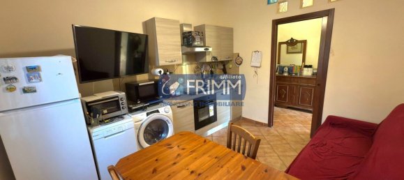 2 rooms Apartment in Cave, Italy No. 269707 3