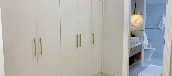 4 bedrooms Villa in Pattaya, Thailand No. 26310 3