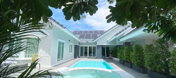 4 bedrooms Villa in Pattaya, Thailand No. 26310 14