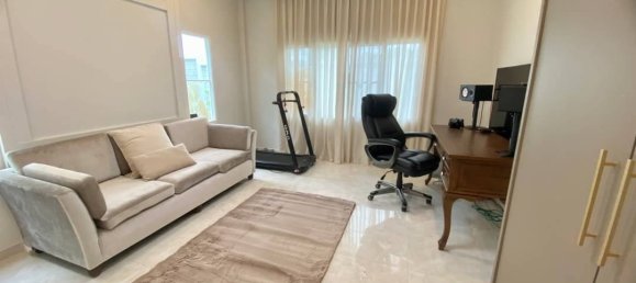 4 bedrooms Villa in Pattaya, Thailand No. 26310 11