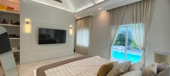 4 bedrooms Villa in Pattaya, Thailand No. 26310 6