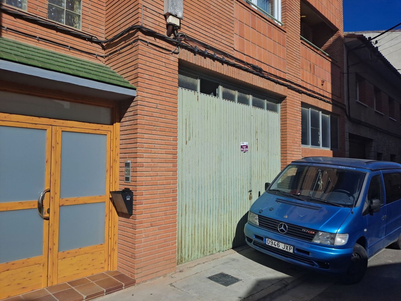 64m² Commercial property in Zaragoza, Spain No. 263115