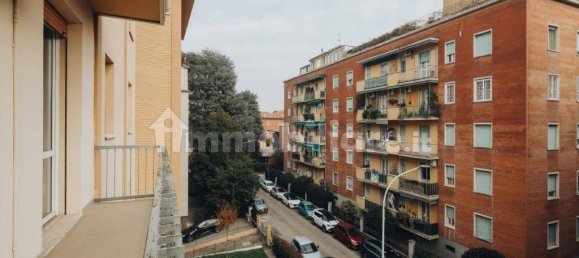 Квартира с 3 спальнями в Сан Ладзаро ди Савена, Италия № 268477 36