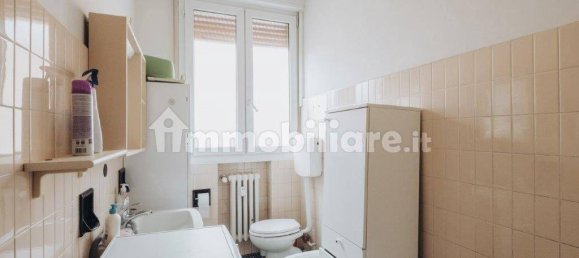 Квартира с 3 спальнями в Сан Ладзаро ди Савена, Италия № 268477 37