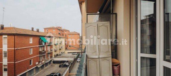 Квартира с 3 спальнями в Сан Ладзаро ди Савена, Италия № 268477 43