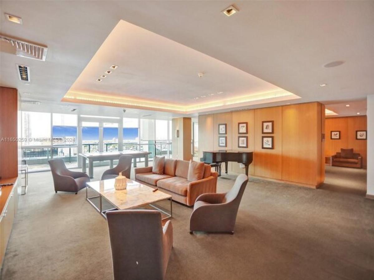 Estudio en Miami, USA No. 262113