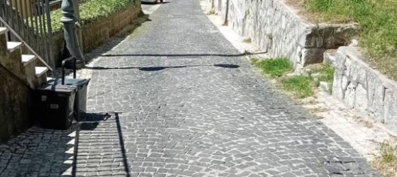 4 rooms House in Airola, Italy No. 262967 9