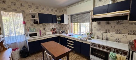 Casa de 4 dormitorios en Madrid, Spain No. 191534 11