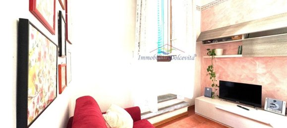 Apartamento de 2 dormitorios en Florence, Italy No. 363881 3