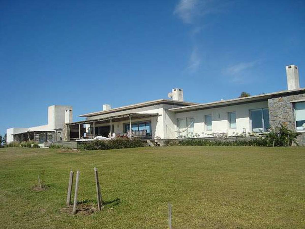  Farm in Maldonado, Uruguay No. 14070