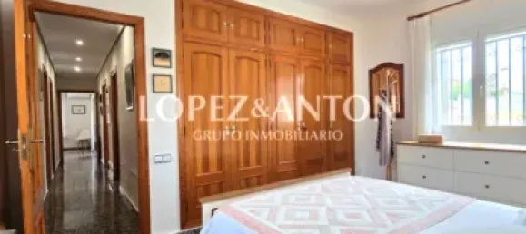 4 غرف نوم منزل في L'Eliana, Spain رقم 174206 13