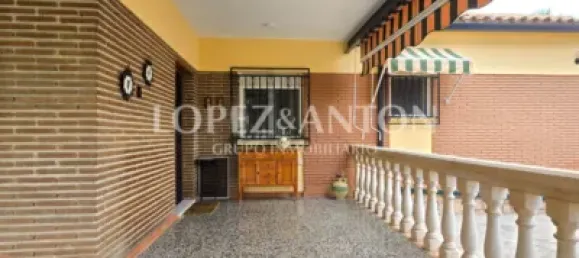 4 غرف نوم منزل في L'Eliana, Spain رقم 174206 42