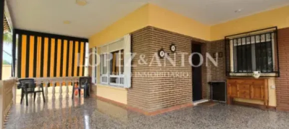 4 غرف نوم منزل في L'Eliana, Spain رقم 174206 22