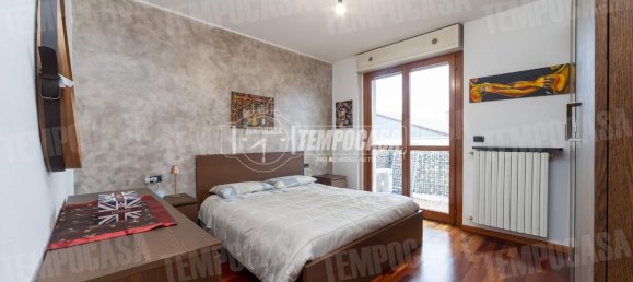 3 rooms Apartment in Seriate, Italy No. 13757 7