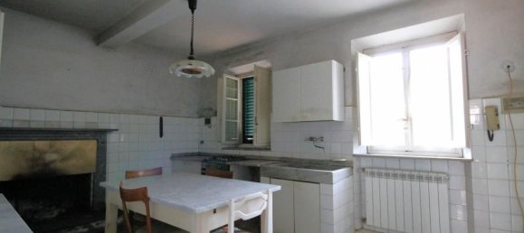 Casa de 12 divisões em Capannori, Italy N.º 59552 24