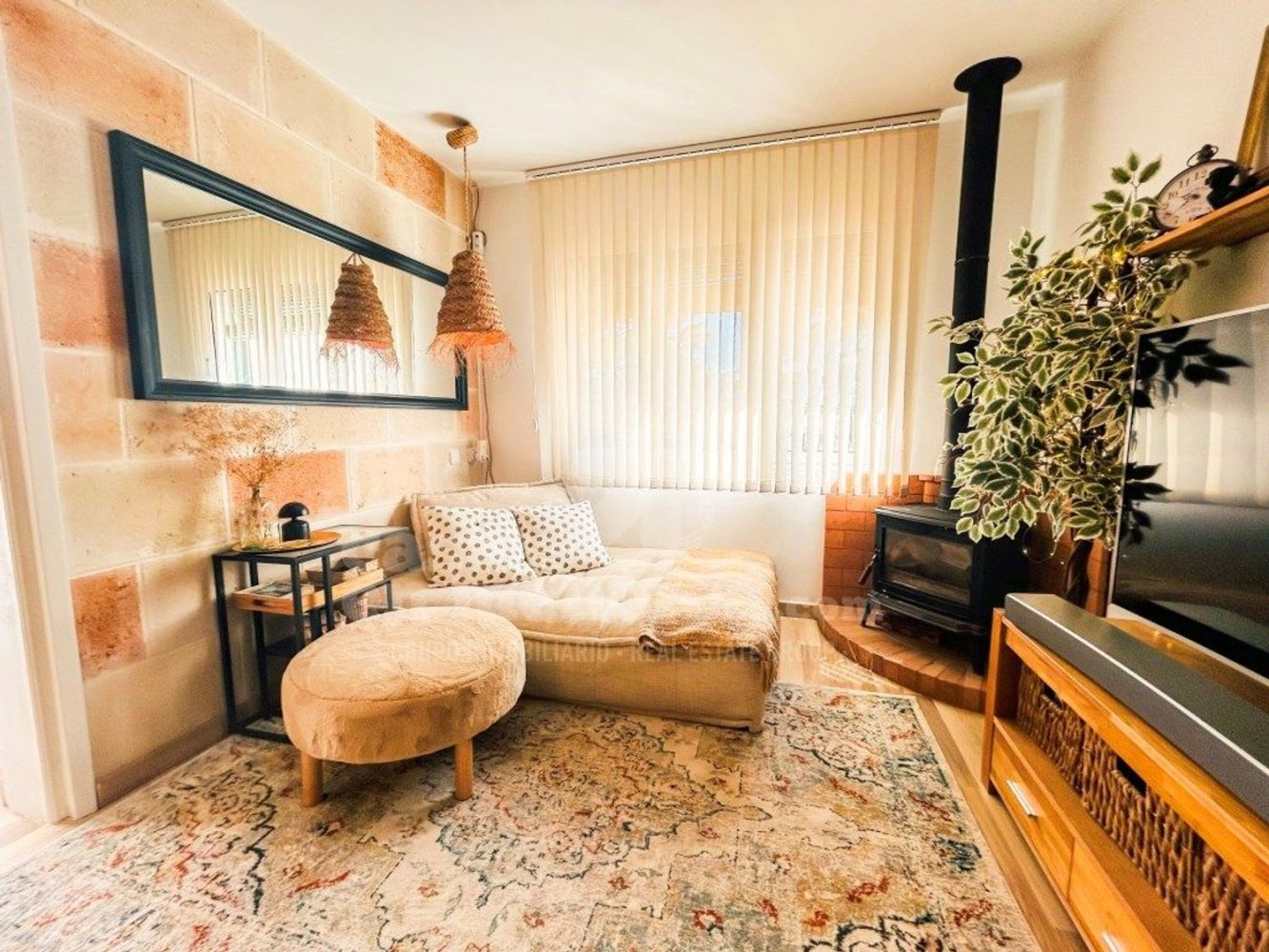 2 bedrooms Apartment in Cala Blanca, Spain No. 234594