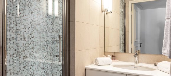 2 bedrooms Apartment in Cannes, France No. 766 7